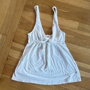Abercrombie & Fitch White Top